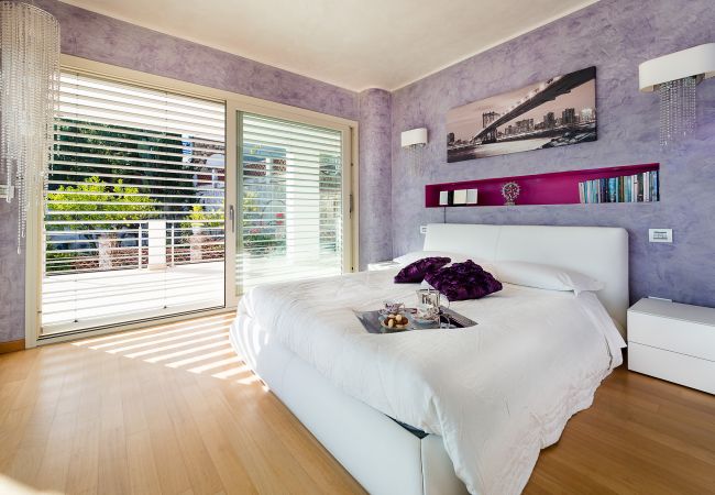 Villa a Taormina - Villa con piscina e vista mare, vicino Taormina, Sicily Villa a Taormina - Villa con piscina e vista mare, vicino Taormina, Sicily