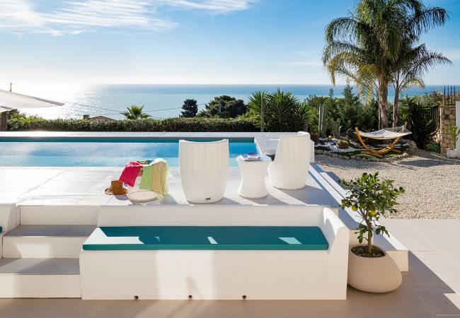 Villa a Licata - Villa di lusso al mare con piscina Villa a Licata - Villa di lusso al mare con piscina