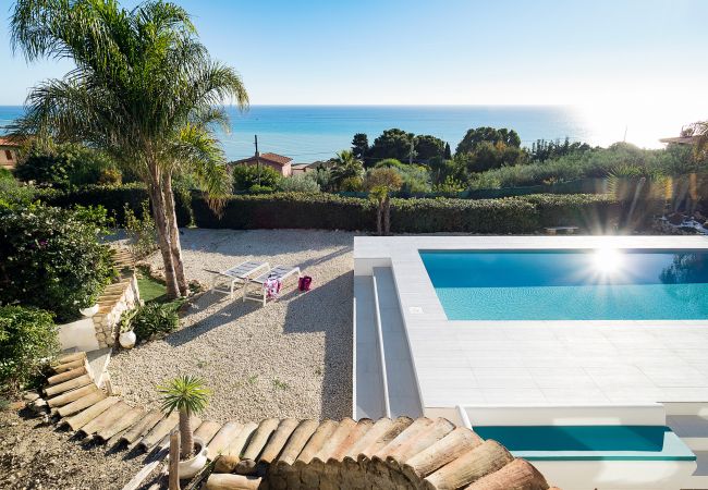 Villa a Licata - Villa di lusso al mare con piscina Villa a Licata - Villa di lusso al mare con piscina