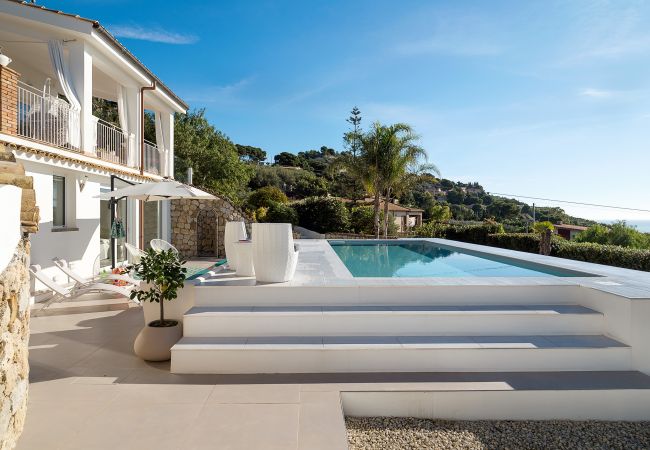 Villa a Licata - Villa di lusso al mare con piscina Villa a Licata - Villa di lusso al mare con piscina
