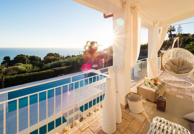 Villa a Licata - Villa di lusso al mare con piscina Villa a Licata - Villa di lusso al mare con piscina