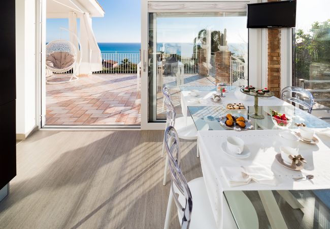 Villa a Licata - Villa di lusso al mare con piscina Villa a Licata - Villa di lusso al mare con piscina