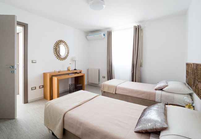 Villa a Licata - Villa di lusso al mare con piscina Villa a Licata - Villa di lusso al mare con piscina