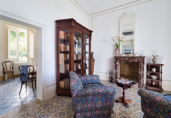 Villa a Marsala - Villa esclusiva con piscina, cucina esterna, a Marsala, Sicilia - 9 pax Villa a Marsala - Villa esclusiva con piscina, cucina esterna, a Marsala, Sicilia - 9 pax