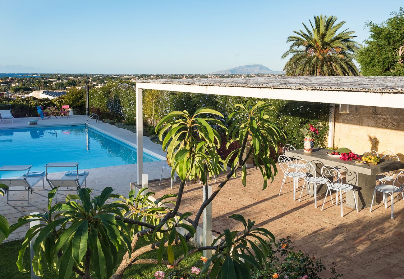 Villa a Marsala - Villa esclusiva con piscina, cucina esterna, a Marsala, Sicilia - 9 pax