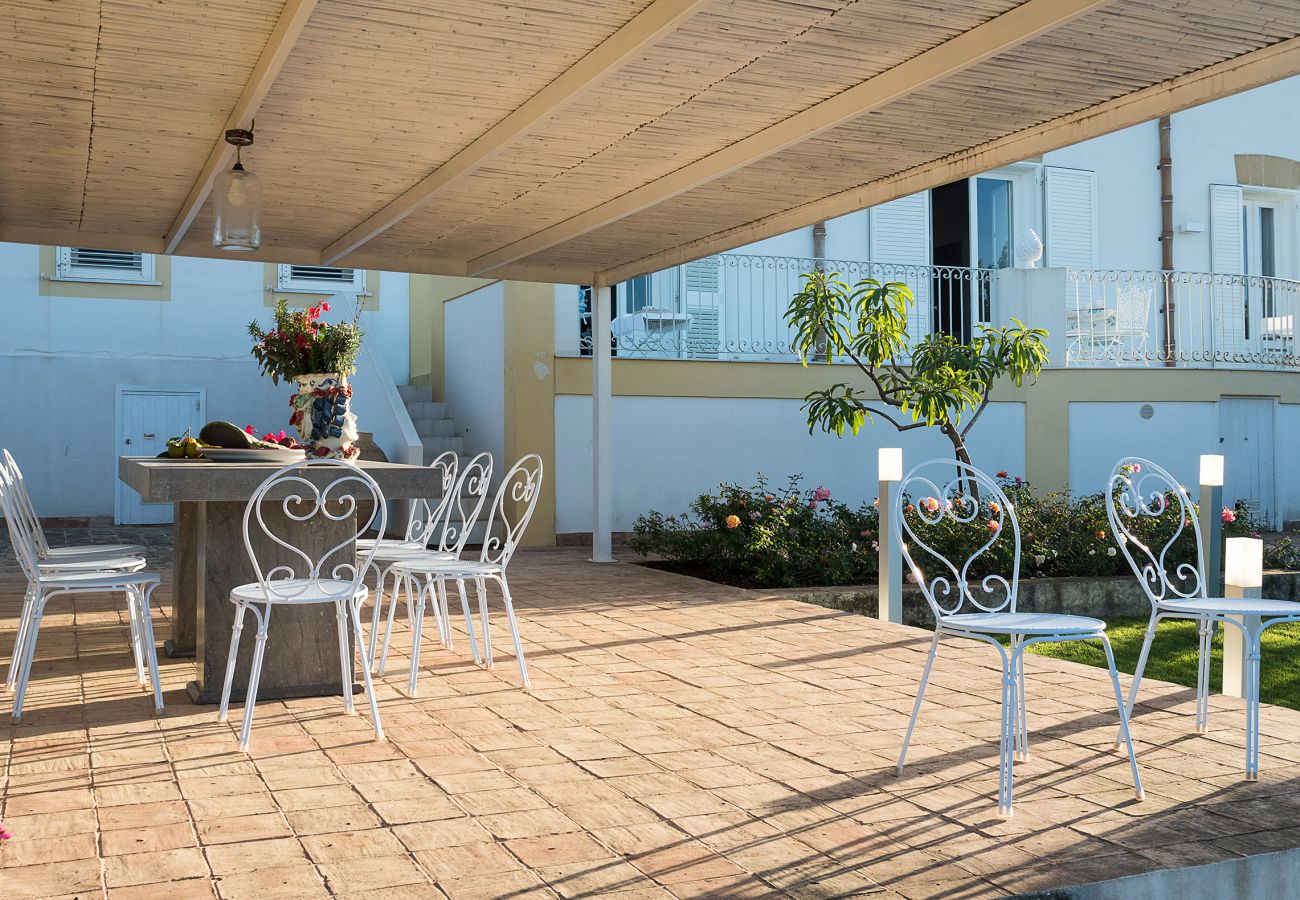 Villa a Marsala - Villa esclusiva con piscina, cucina esterna, a Marsala, Sicilia - 9 pax