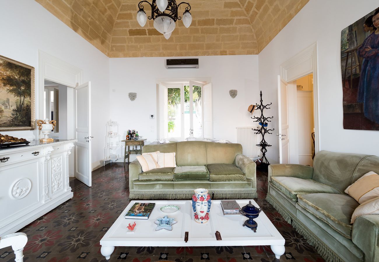 Villa a Marsala - Villa esclusiva con piscina, cucina esterna, a Marsala, Sicilia - 9 pax