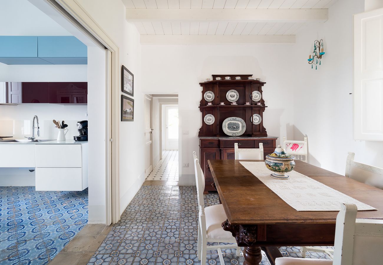 Villa a Marsala - Villa esclusiva con piscina, cucina esterna, a Marsala, Sicilia - 9 pax