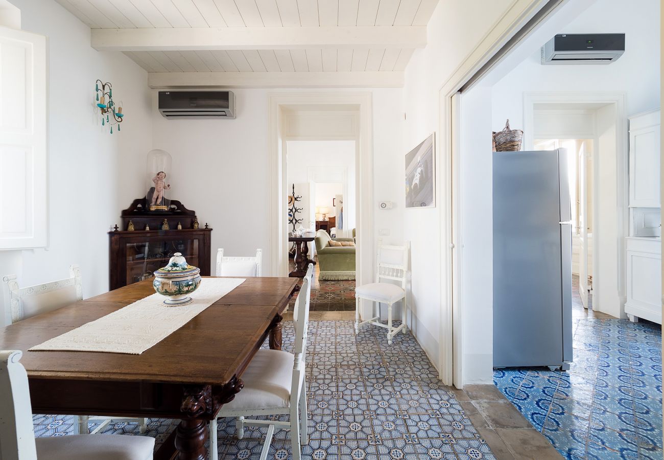 Villa a Marsala - Villa esclusiva con piscina, cucina esterna, a Marsala, Sicilia - 9 pax