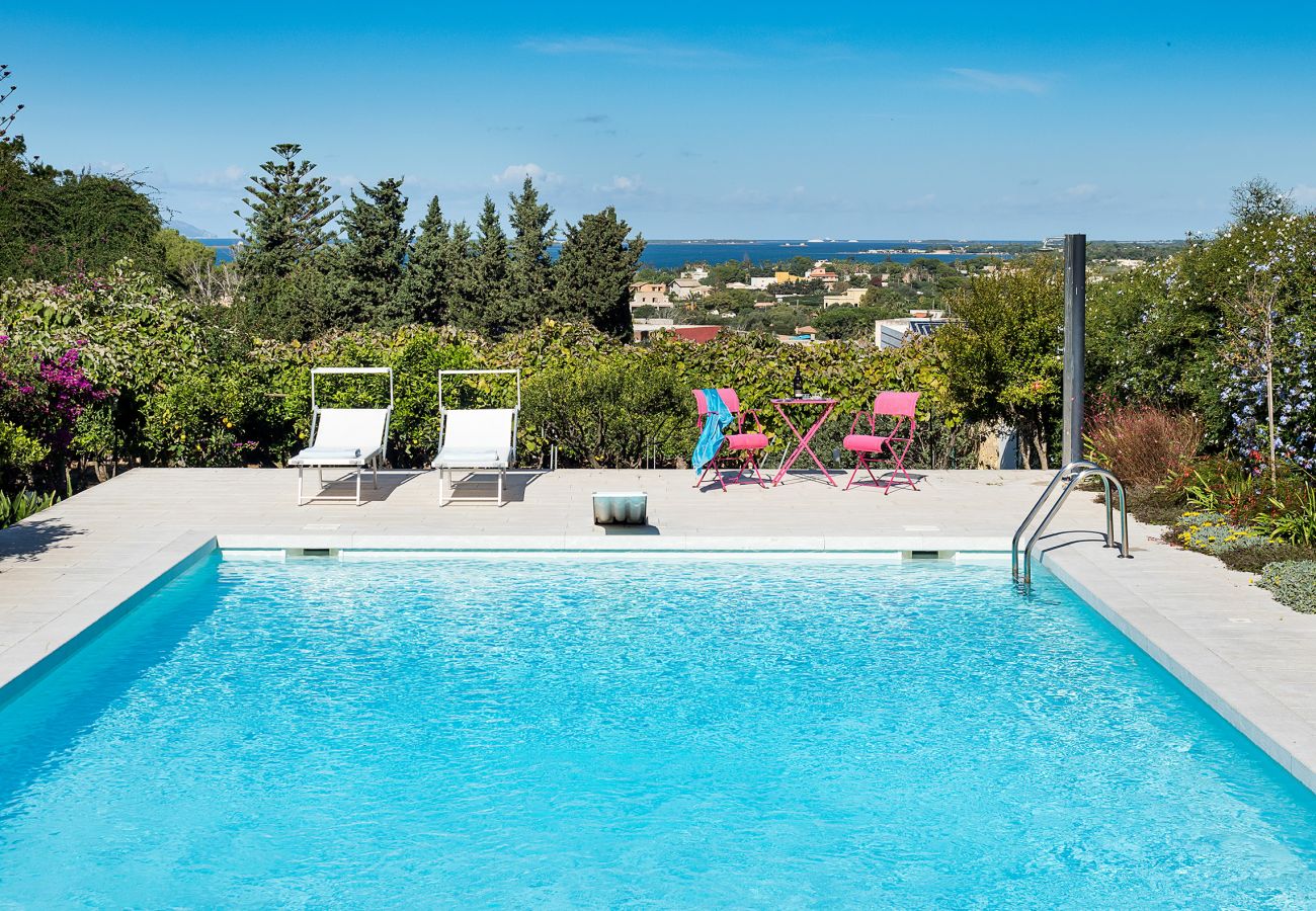 Villa a Marsala - Villa esclusiva con piscina, cucina esterna, a Marsala, Sicilia - 9 pax