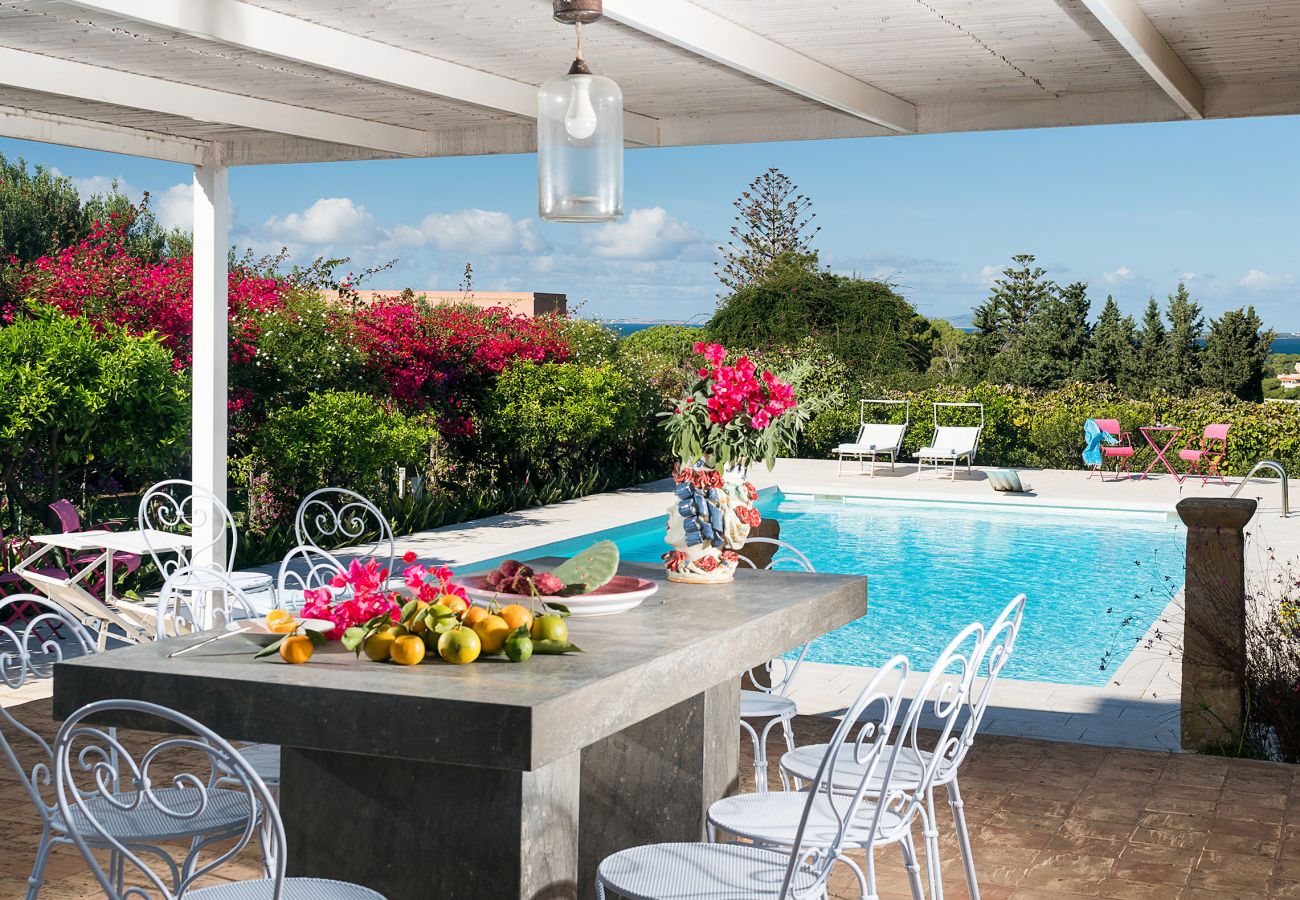 Villa a Marsala - Villa esclusiva con piscina, cucina esterna, a Marsala, Sicilia - 9 pax