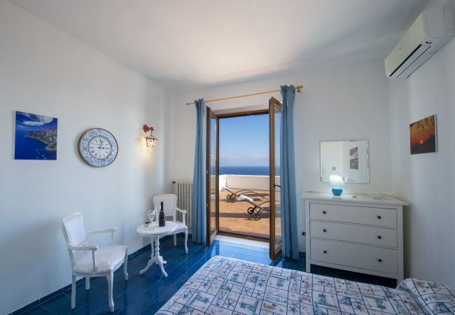 Villa a Praiano - Villa Albatros - Villa panoramica ideale per grandi gruppi