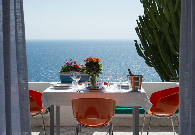 Appartamento a Conca dei Marini - Casa Giovannina - affascinante casa di pescatori con vista mozzafiato Appartamento a Conca dei Marini - Casa Giovannina - affascinante casa di pescatori con vista mozzafiato