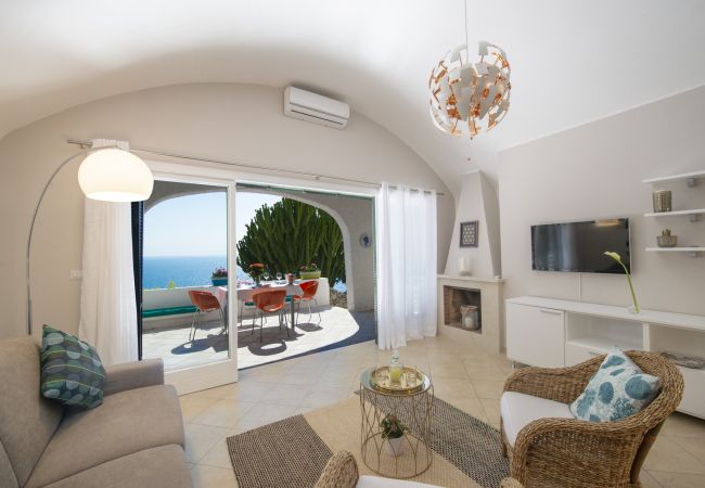 Appartamento a Conca dei Marini - Casa Giovannina - affascinante casa di pescatori con vista mozzafiato Appartamento a Conca dei Marini - Casa Giovannina - affascinante casa di pescatori con vista mozzafiato