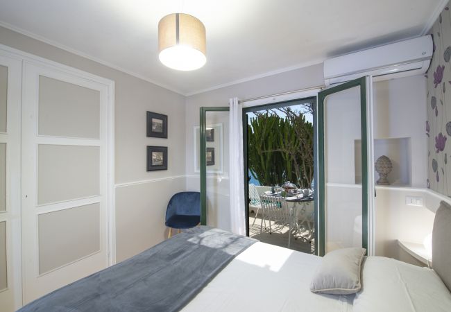 Appartamento a Conca dei Marini - Casa Giovannina - affascinante casa di pescatori con vista mozzafiato Appartamento a Conca dei Marini - Casa Giovannina - affascinante casa di pescatori con vista mozzafiato