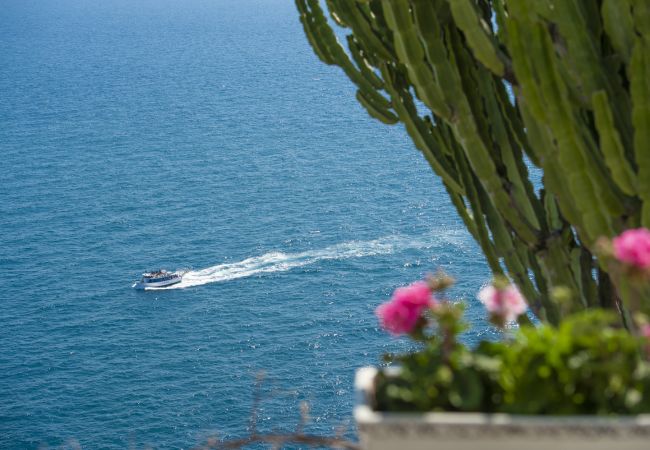 Appartamento a Conca dei Marini - Casa Giovannina - affascinante casa di pescatori con vista mozzafiato Appartamento a Conca dei Marini - Casa Giovannina - affascinante casa di pescatori con vista mozzafiato