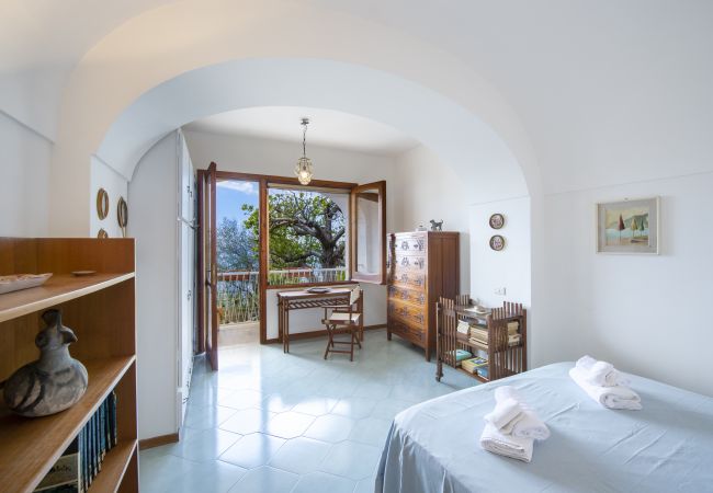 Casa a Praiano - Casa di Nonno Mario - Vista sul Tramonto di Capri Casa a Praiano - Casa di Nonno Mario - Vista sul Tramonto di Capri
