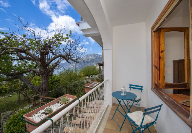 Casa a Praiano - Casa di Nonno Mario - Vista sul Tramonto di Capri Casa a Praiano - Casa di Nonno Mario - Vista sul Tramonto di Capri
