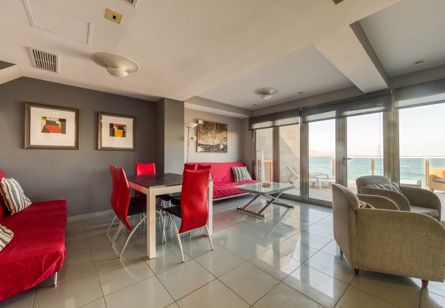 Casa a Las Palmas de Gran Canaria - Great terrace in front of the beach by CanariasGetaway Casa a Las Palmas de Gran Canaria - Great terrace in front of the beach by CanariasGetaway