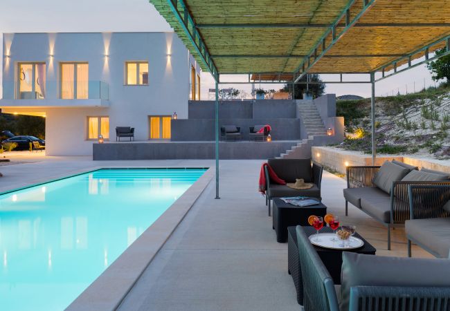 Villa a Avola - Lussuosa villa con piscina privata nei dintorni di Noto, Sicilia -9pax Villa a Avola - Lussuosa villa con piscina privata nei dintorni di Noto, Sicilia -9pax