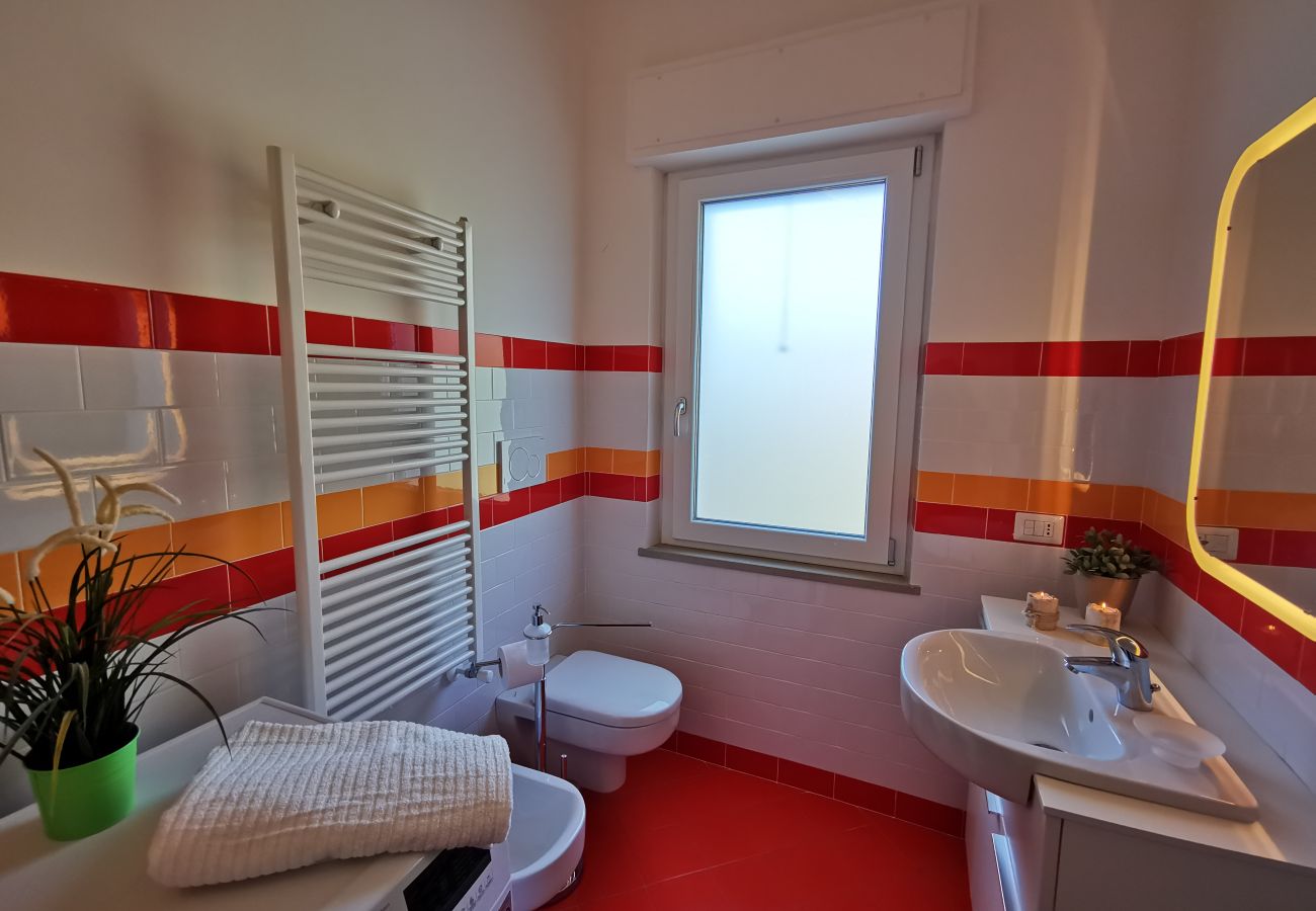 Villa a Bolsena - Villa direttamente sul lago -Villa Clara per 12 persone 