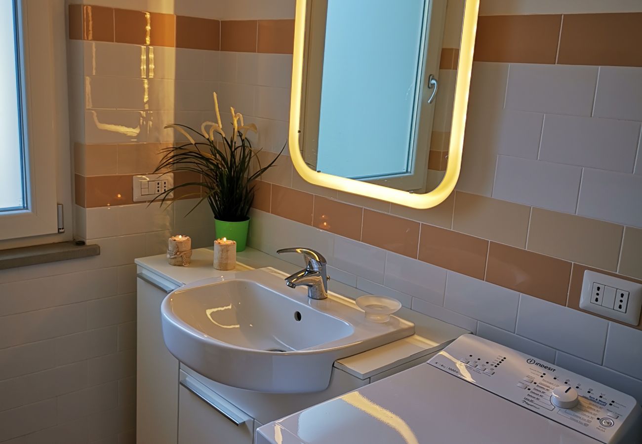Villa a Bolsena - Villa direttamente sul lago -Villa Clara per 12 persone 