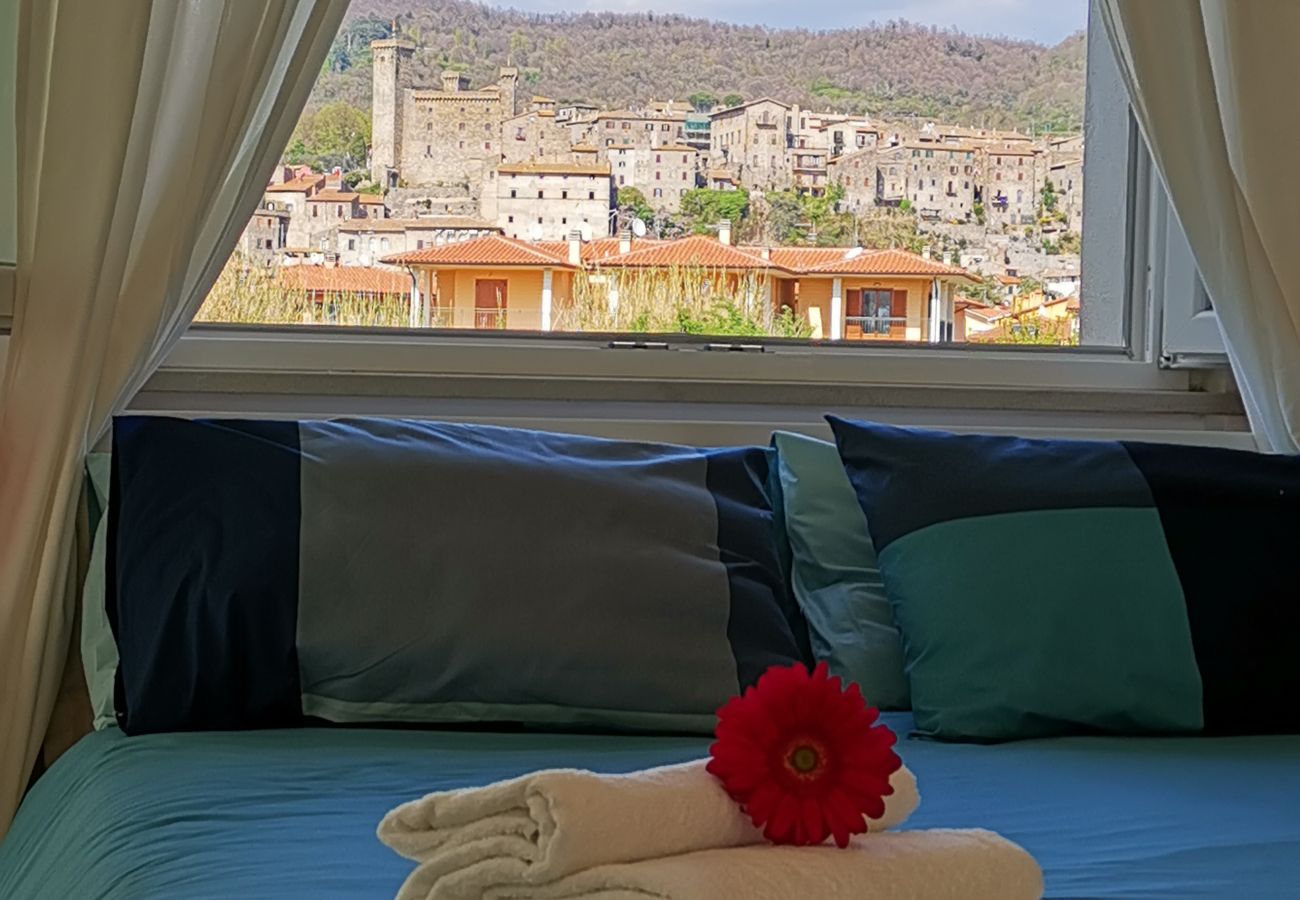 Villa a Bolsena - Villa direttamente sul lago -Villa Clara per 12 persone 