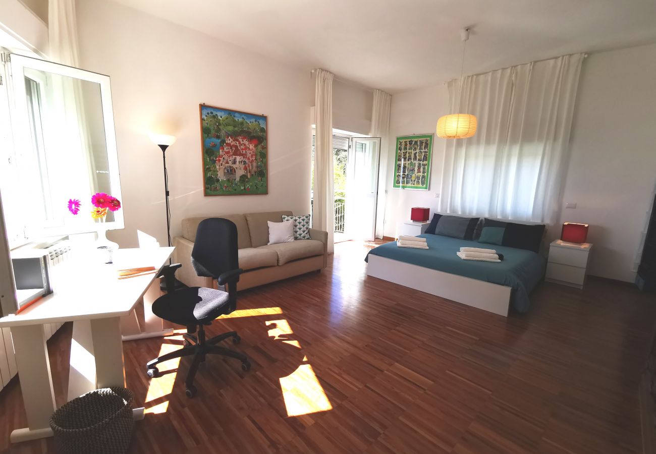 Villa a Bolsena - Villa direttamente sul lago -Villa Clara per 12 persone 