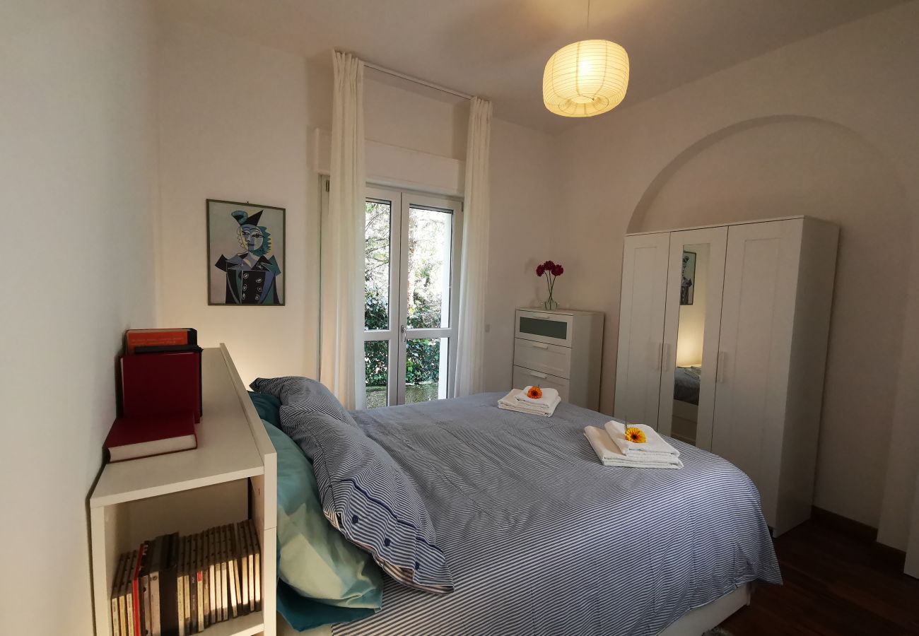 Villa a Bolsena - Villa direttamente sul lago -Villa Clara per 12 persone 