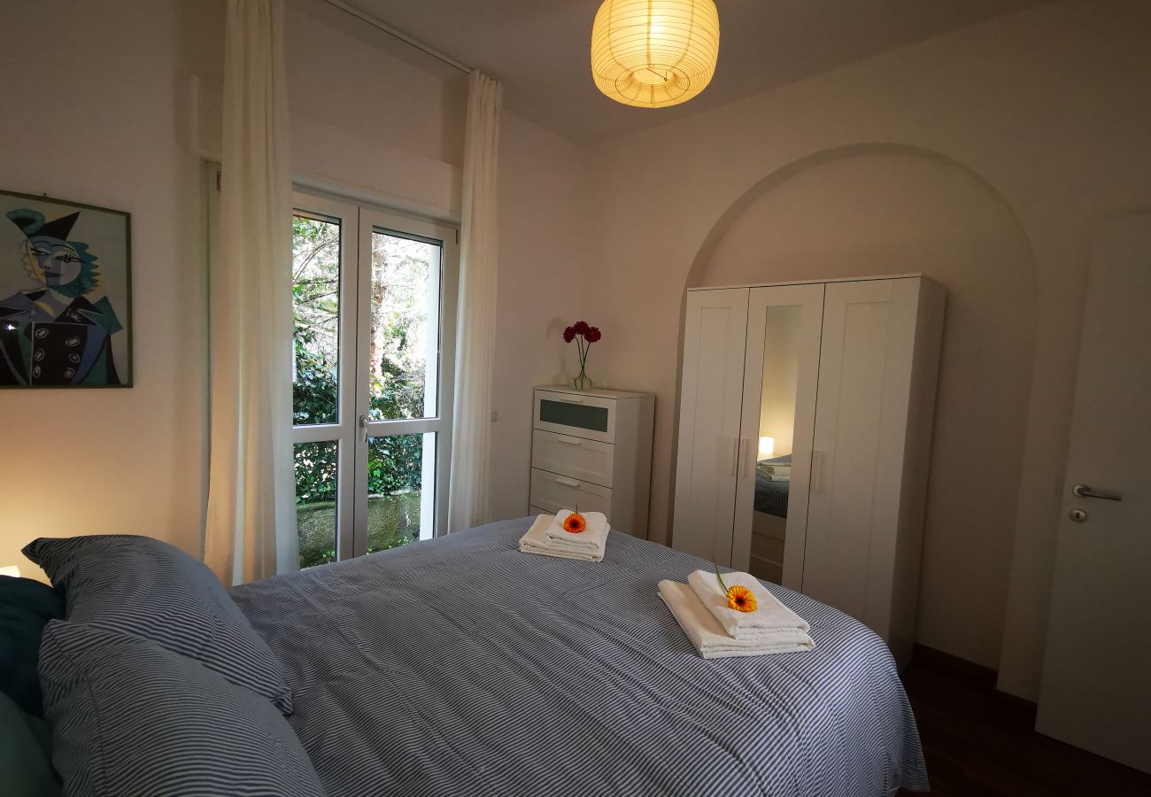 Villa a Bolsena - Villa direttamente sul lago -Villa Clara per 12 persone 