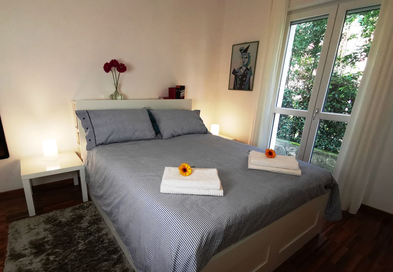 Villa a Bolsena - Villa direttamente sul lago -Villa Clara per 12 persone 
