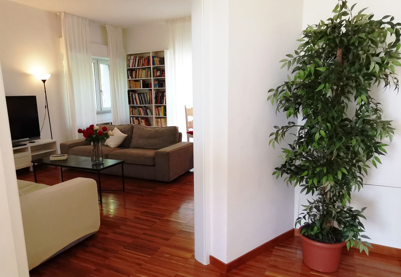 Villa a Bolsena - Villa direttamente sul lago -Villa Clara per 12 persone 