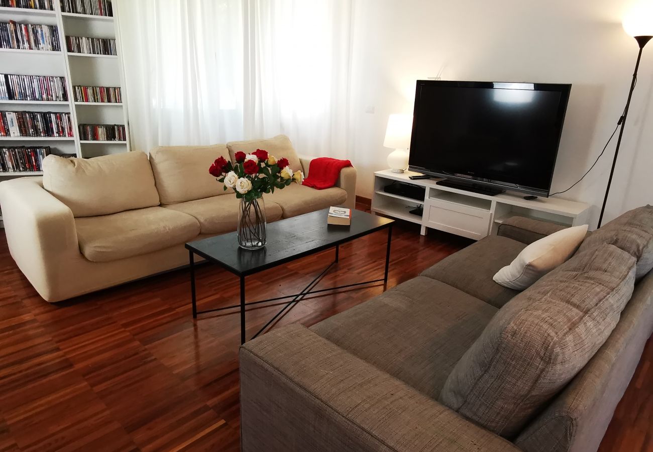 Villa a Bolsena - Villa direttamente sul lago -Villa Clara per 12 persone 