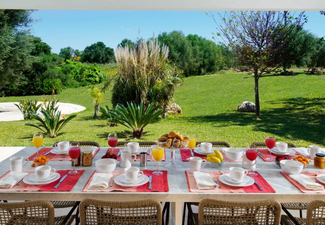 Villa a Fontane Bianche - Villa con piscina, 300 metri dal mare di Fontane Bianche Villa a Fontane Bianche - Villa con piscina, 300 metri dal mare di Fontane Bianche