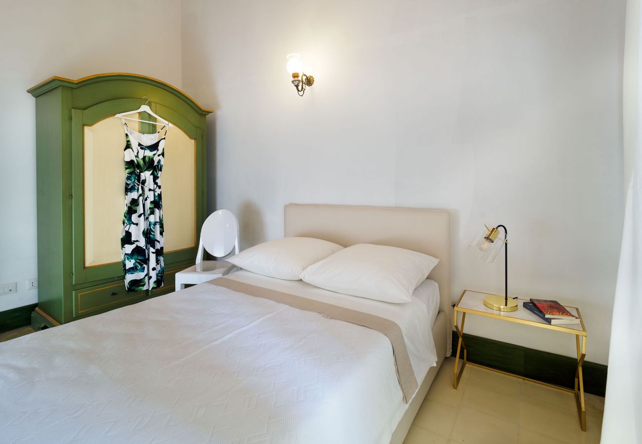 Villa a Fontane Bianche - Villa con piscina, 300 metri dal mare di Fontane Bianche Villa a Fontane Bianche - Villa con piscina, 300 metri dal mare di Fontane Bianche