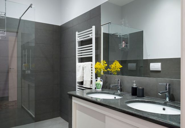 Villa a Randazzo - Villa di charme con piscina a Randazzo, Sicilia - 10 pax Villa a Randazzo - Villa di charme con piscina a Randazzo, Sicilia - 10 pax