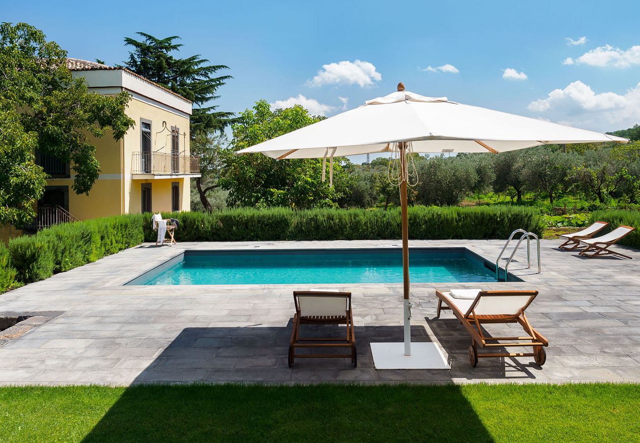 Villa a Randazzo - Villa di charme con piscina a Randazzo, Sicilia - 10 pax