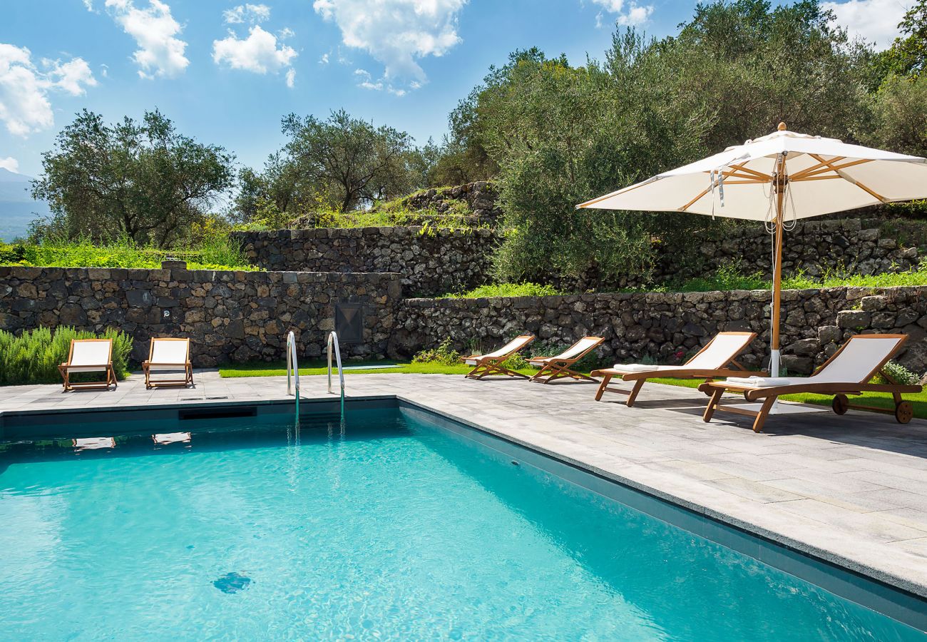 Villa a Randazzo - Villa di charme con piscina a Randazzo, Sicilia - 10 pax