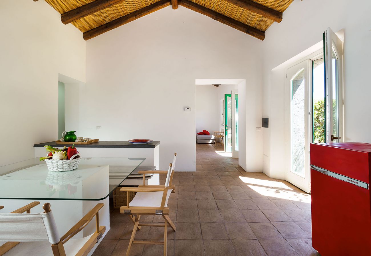 Villa a Randazzo - Villa di charme con piscina a Randazzo, Sicilia - 10 pax