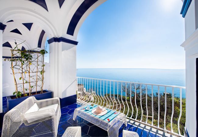 Villa a Positano - Villa Lepanto - Splendida vista mare su Positano Villa a Positano - Villa Lepanto - Splendida vista mare su Positano