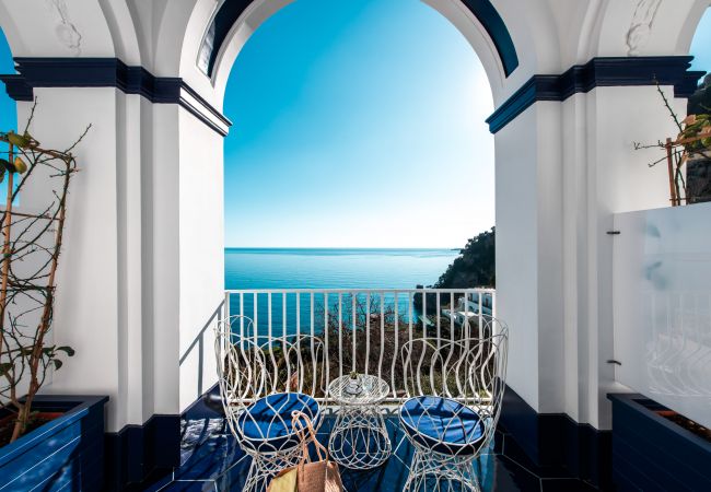 Villa a Positano - Villa Lepanto - Splendida vista mare su Positano Villa a Positano - Villa Lepanto - Splendida vista mare su Positano