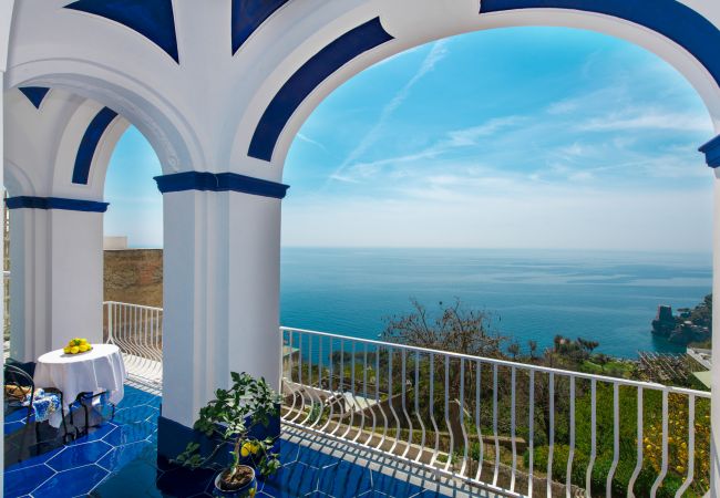 Villa a Positano - Villa Lepanto - Splendida vista mare su Positano Villa a Positano - Villa Lepanto - Splendida vista mare su Positano
