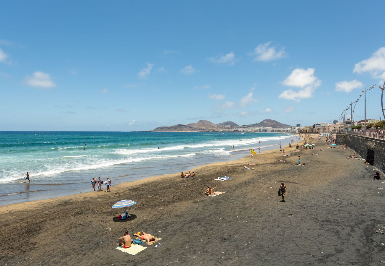 Casa a Las Palmas de Gran Canaria - Surf Beach Canteras & Parking By CanariasGetaway 
