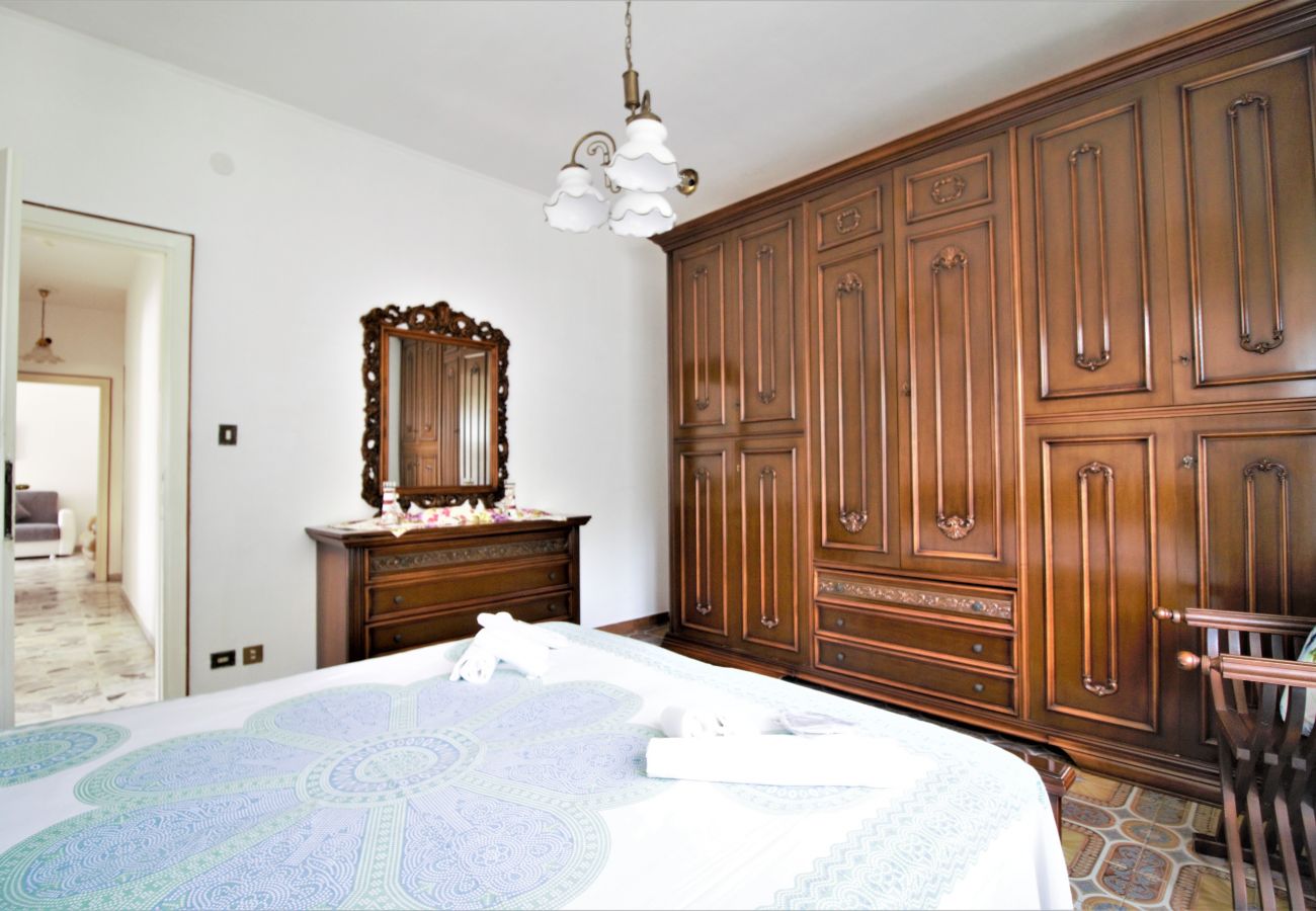 Appartamento a Sperlonga - Appartamento con terrazzo vista mare
