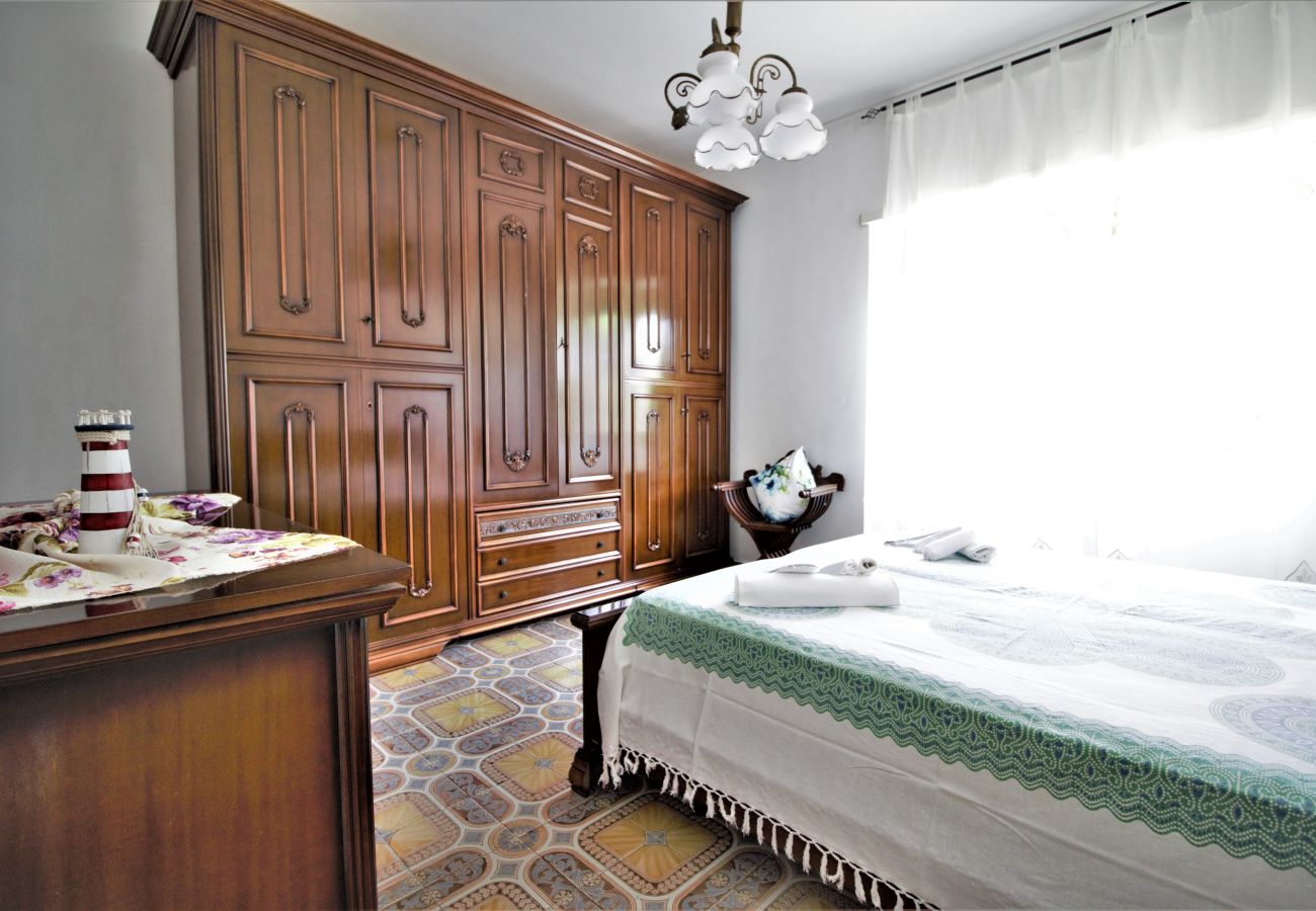 Appartamento a Sperlonga - Appartamento con terrazzo vista mare
