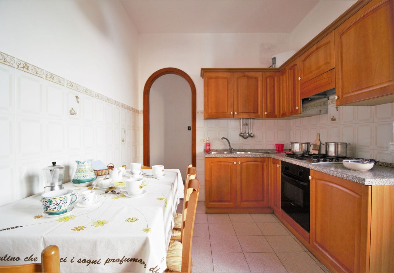 Appartamento a Sperlonga - Appartamento con terrazzo vista mare