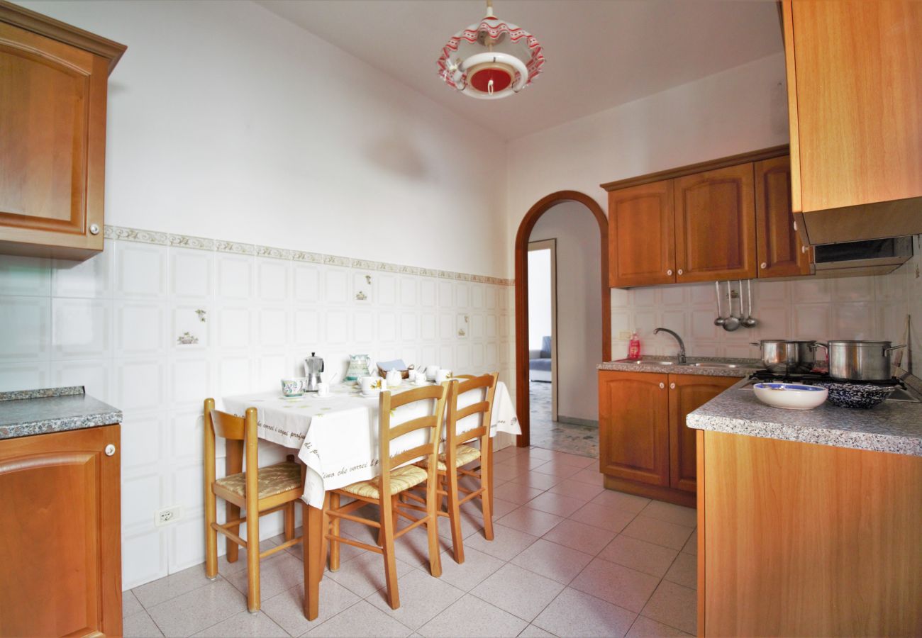 Appartamento a Sperlonga - Appartamento con terrazzo vista mare