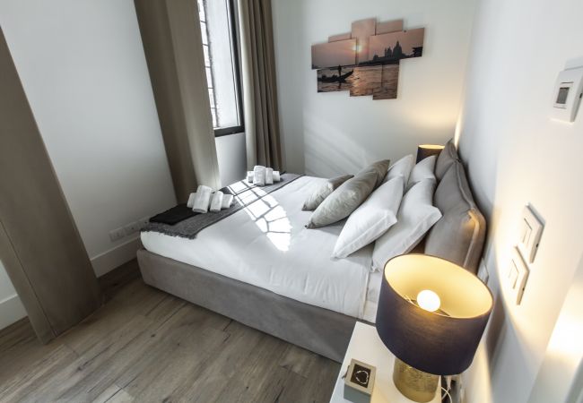 Appartamento a Venezia -  Elegant Fornasa Vecia Canal View R&R Appartamento a Venezia -  Elegant Fornasa Vecia Canal View R&R