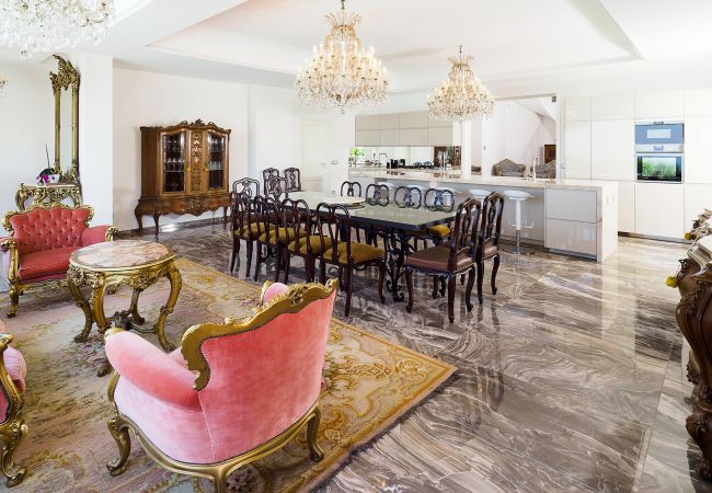 Villa a Capo d´Orlando - Lussuosa villa con piscina a Capo D'Orlando Villa a Capo d´Orlando - Lussuosa villa con piscina a Capo D'Orlando