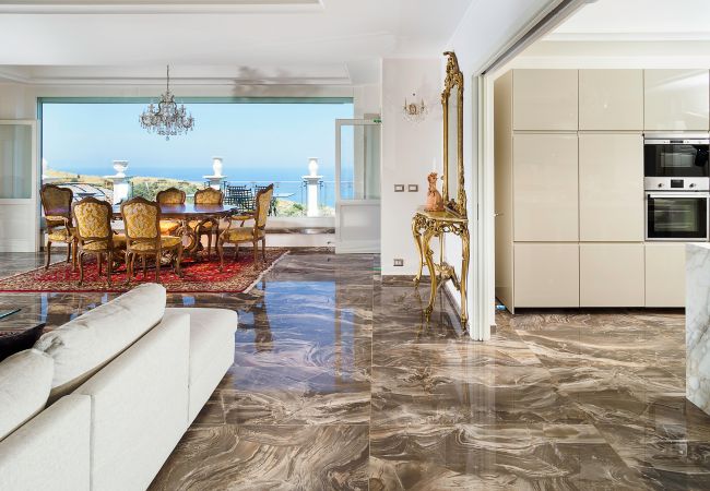 Villa a Capo d´Orlando - Lussuosa villa con piscina a Capo D'Orlando Villa a Capo d´Orlando - Lussuosa villa con piscina a Capo D'Orlando